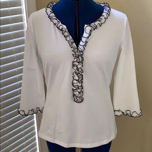 Anne Fontaine ‘black & white’ ruffle blouse.